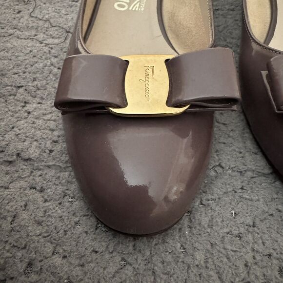 Salvatore Ferragamo Varina Patent Leather Bow Gold Mauve Flats Women's Size 9 B - Picture 2 of 14
